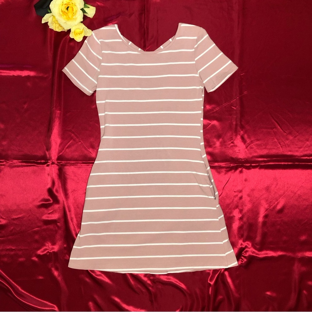 Feager Short Sleeve Stripe Knit Shift Dress - Picture 3 of 7